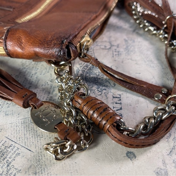 Olivia Harris Moto Chain Mio Black Leather Cross Body Bag - Picture 11 of 16